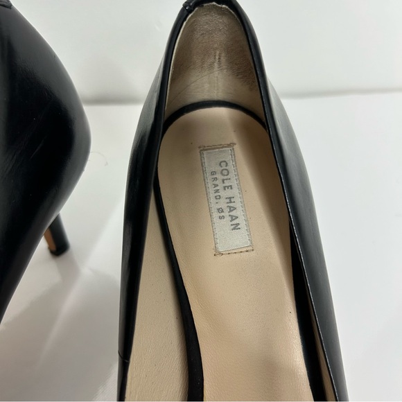 Cole Haan Black Pointed Toe Leather Heels Womens Size 6.5B - Picture 2 of 9